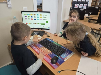 67d7dd94-4a63-4698-b89f-06e8f0295ee9