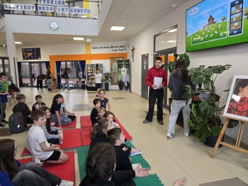 8c105e09-5a78-448f-91f9-6b7cb86f7862