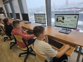 812f8040-730b-4821-b107-6b42ce93c915