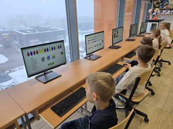 b7d204ad-9f33-45e3-95a3-2aa2393321da