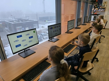 cf78307b-4909-4ead-a2b6-eea11cce57f4