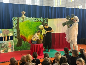 8a458e73-5f3e-45e0-8b42-d78f91da2e99