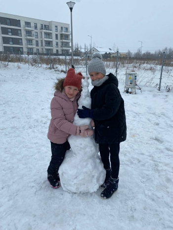 ccc47f0f-659a-4959-8967-35c18d61e3f3