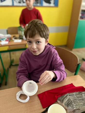 81f8589b-c9ad-4a87-b3aa-7a53d327d5e6