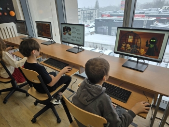 96f06330-9fd5-4188-ad48-9e69f96530d5