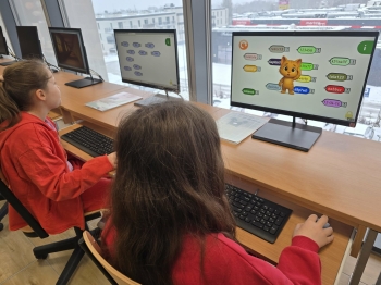 c041dd35-cca6-4654-910d-626c60b4e6f6