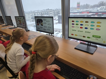 5d902b11-a1c8-4123-aa81-32daba6f24ed