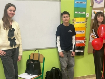 086b9c5d-d1f9-44b1-b803-bbc1e21a0304