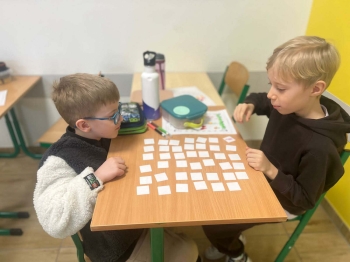 9db03200-cb12-4221-8a94-26dff9895a0d