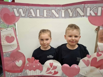 e922e38e-cef9-4b98-bfe6-4acf3c530e7b