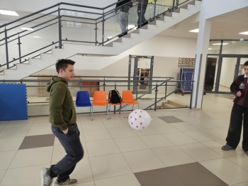 c7cbbad4-74d7-490f-8315-4053cc2f717b