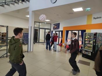 c092149c-0f15-4d30-991a-4b2ca20b5b60