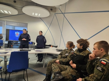 c08b5fa6-5421-406d-8e82-b6f400cb0be0