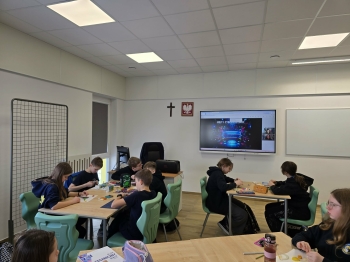 bfe7583e-04bc-486f-9ddd-54b610474fe8.jfif