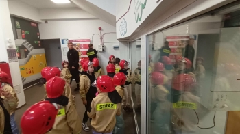 7930ba8c-320f-4357-b926-261312199b13