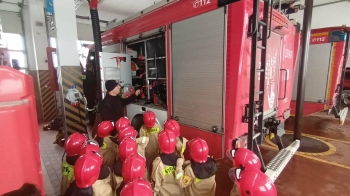 8e30f950-0f21-474e-a03f-df2d2a6b2549