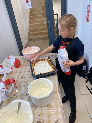 e91a01c4-f7f9-42fb-8379-cdbb5087fdd8