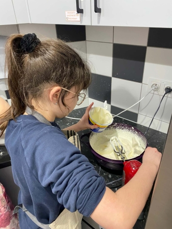 89ba7b62-3c3b-4a18-8630-df18c5380994