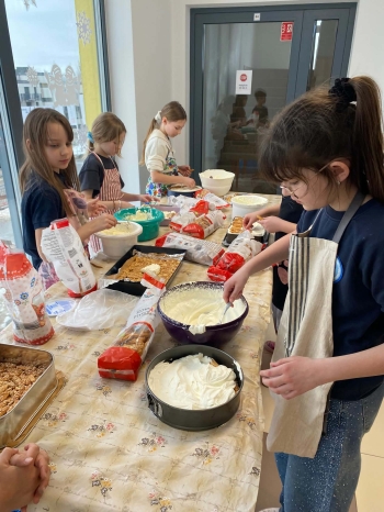 1321cc97-948f-4be7-8c8a-cbc7e4f0091b