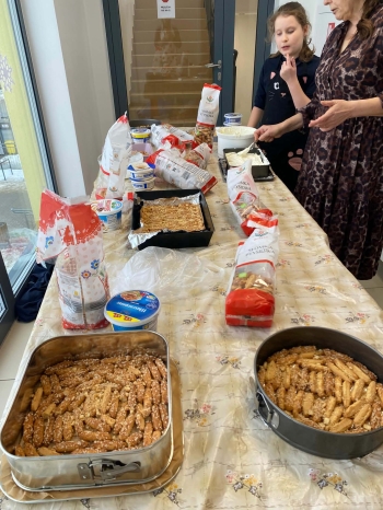 740ef39a-f1d2-43ae-b158-253b0b6316d6