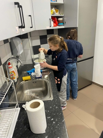 7616e090-37c3-4b05-b8b6-6010567a549d