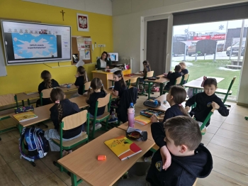 a9ac0d0b-6a46-4213-af9f-d374349c12c1