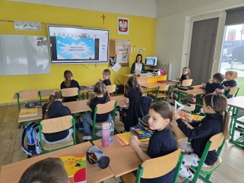 d1d19b08-0eb8-4dc8-9a4f-445a1760aa6b