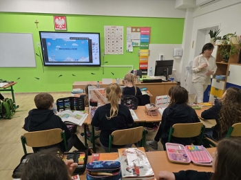 6ba2fa01-332f-4cee-a325-194aff9d213d