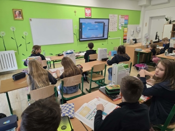 2ae198e5-e432-4806-8cdd-31f1043109eb