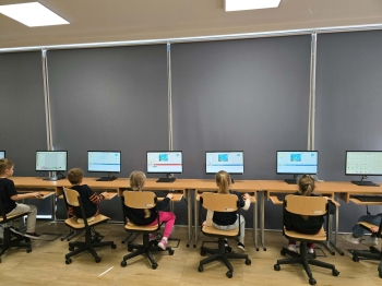 fb4fa721-846f-44ac-ba94-7bc94a431c6b