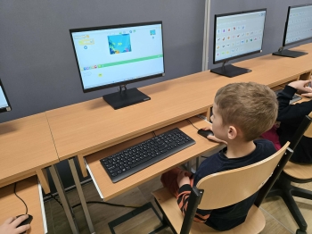 e901a00b-a32e-4da3-a921-2d62ac8b7c06