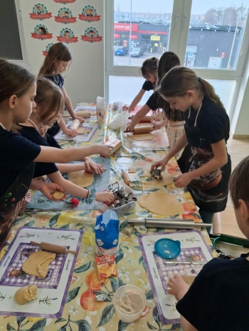 32ce0f32-a81f-4cd3-a8c4-b672e76c44c2