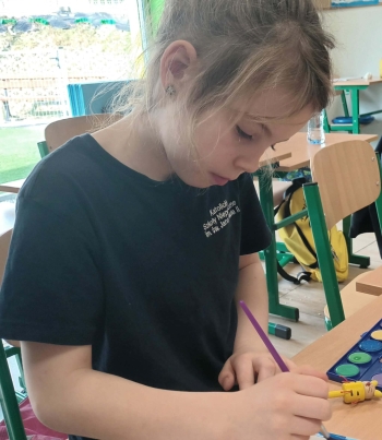 ffddb268-852a-47b9-be44-4ae70474b5b7