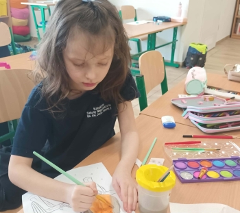 e4e0a630-1d04-400e-be52-87b83c4e7e10