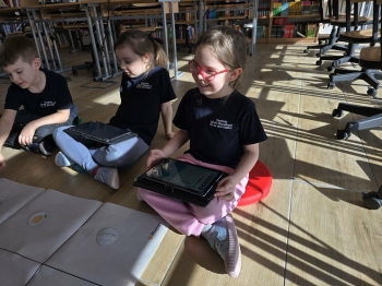 7f8bcffa-b3e3-4e3e-96a3-184a9a5f7393