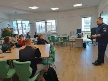 b98ff7af-f612-46d8-b63a-81bbeb8f2b21