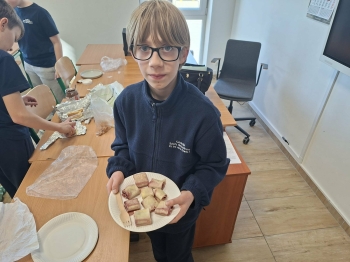 2202df1e-45c1-48a8-b2c0-194df21a6449