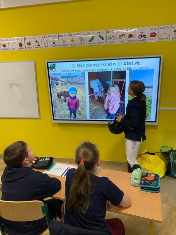 72164807-1bd7-4bf2-9a73-18d0ebb70309