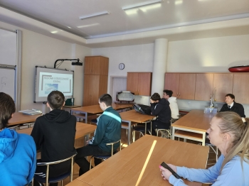 d6ffd3e2-7a48-4a41-bcb7-243a97b0220a