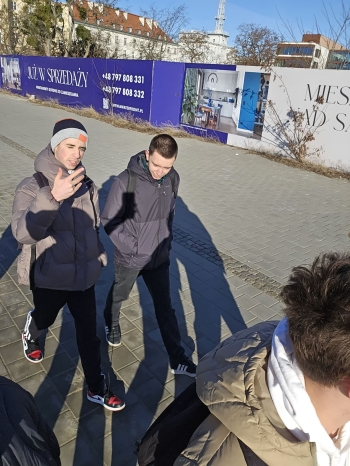 56926a1c-c7f9-47c4-aa0e-2fdb628f43f1