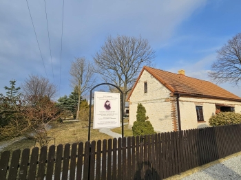 f71facec-89a5-4dea-aa53-b6c88f00f95b