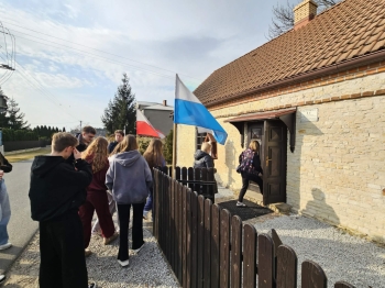 27994da3-a1d0-4367-97f0-3c1dd65ff58a