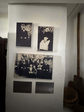 e3b0775c-4f00-4faf-ab52-4e07ea7f9b32