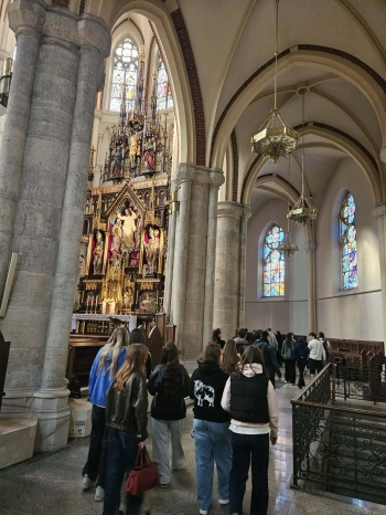 0a9855ae-2ad0-4a74-8715-058fb1cb2928