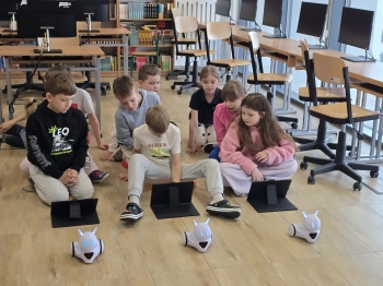 72d76e3b-43a0-4189-a7d6-ae5b025b84e1