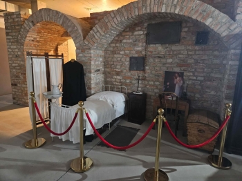 9e162bed-e88a-4b97-acfc-0416d5c6e64e