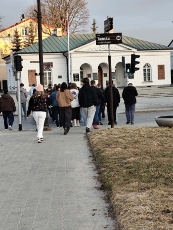 82c23adc-6ba6-44ab-b238-09877264b2d2