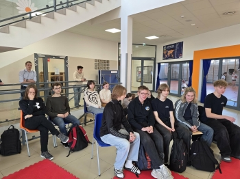 ba016811-b4a2-4133-8da8-8f8609ddc9cf