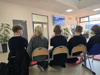 c05a1621-8d33-4db6-8710-5589431689c7