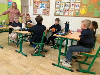 92ae6c06-f181-4fea-8a90-8b9d879d713f (1)